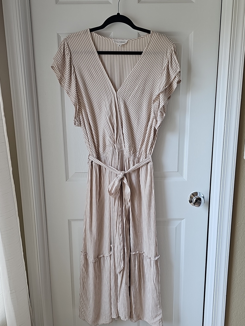 Lucky Brand Beige & White Striped Tie-Waist Midi Dress